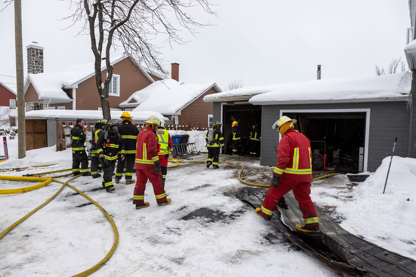 Un incendie dans un garage résidentiel à Tring-Jonction