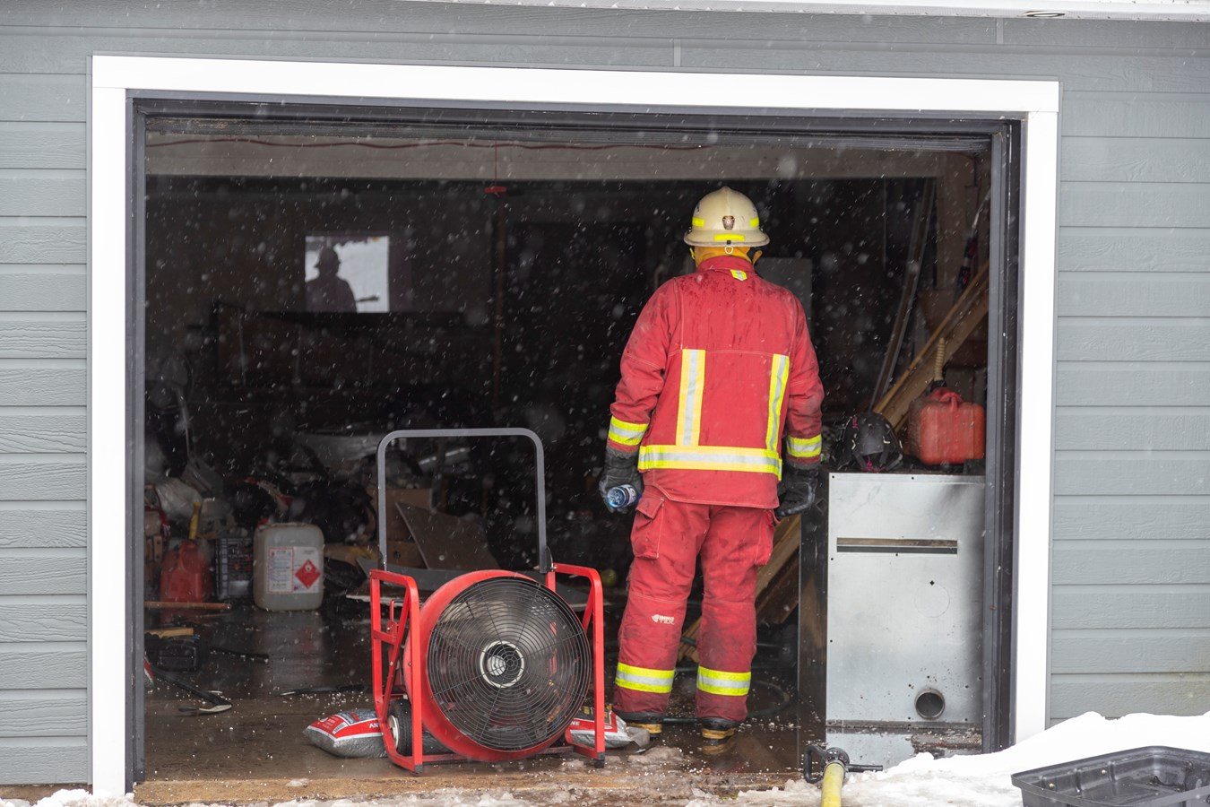 Un incendie dans un garage résidentiel à Tring-Jonction