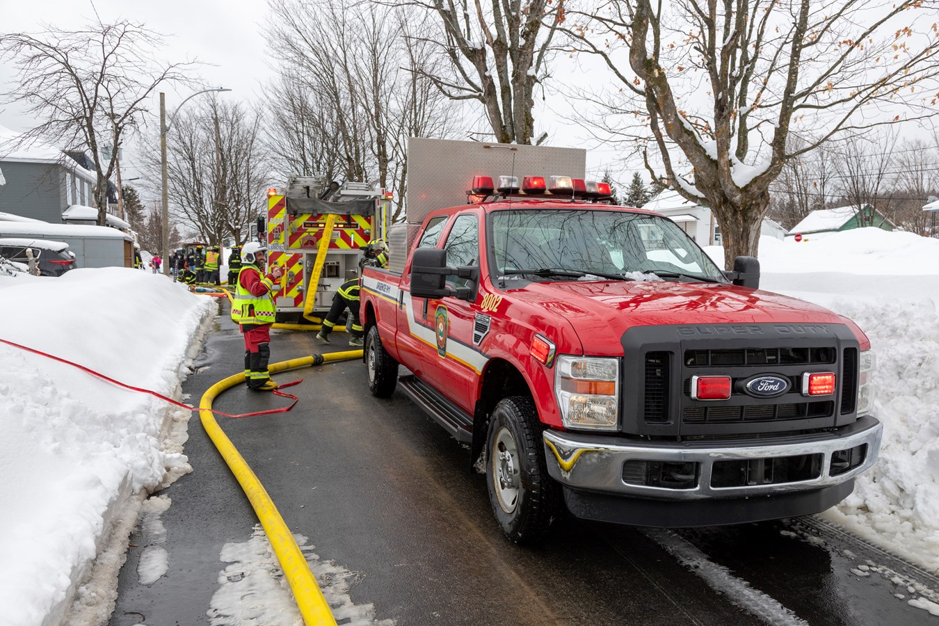 Un incendie dans un garage résidentiel à Tring-Jonction