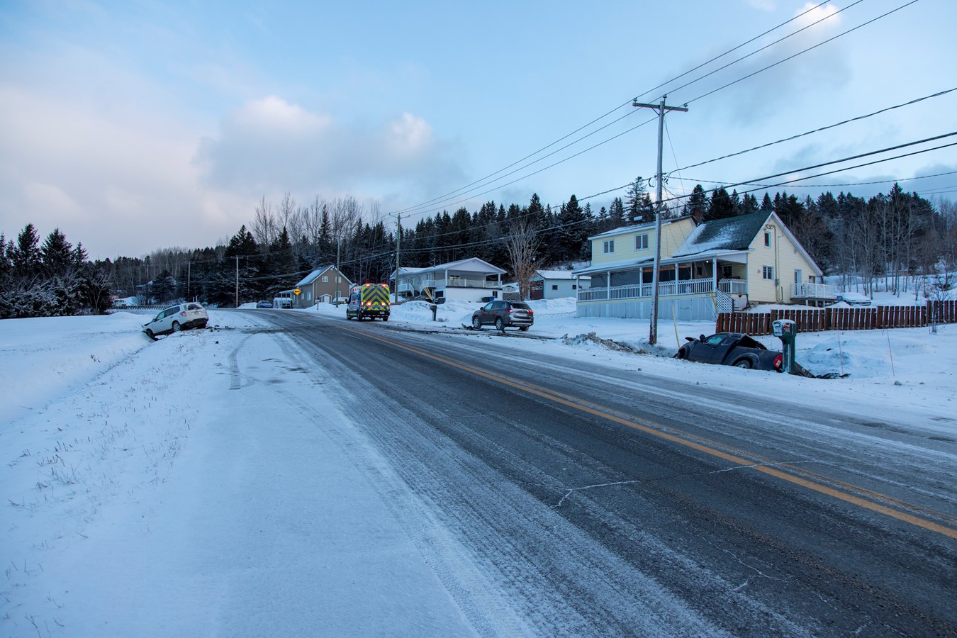 Beauceville: une collision frontale fait un blessé léger