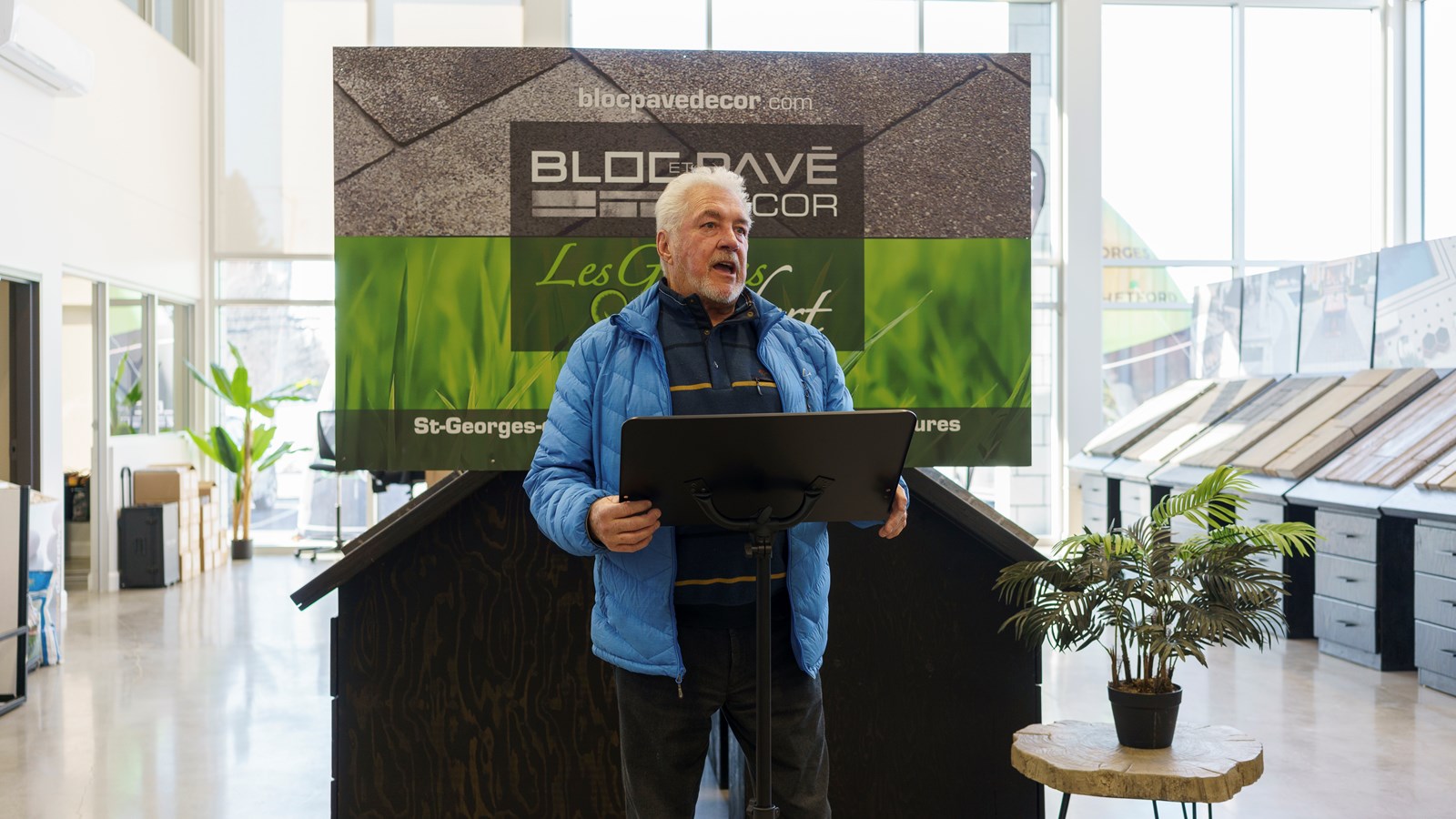 Une salle de montre flambant neuve pour Bloc et Pavé Décor