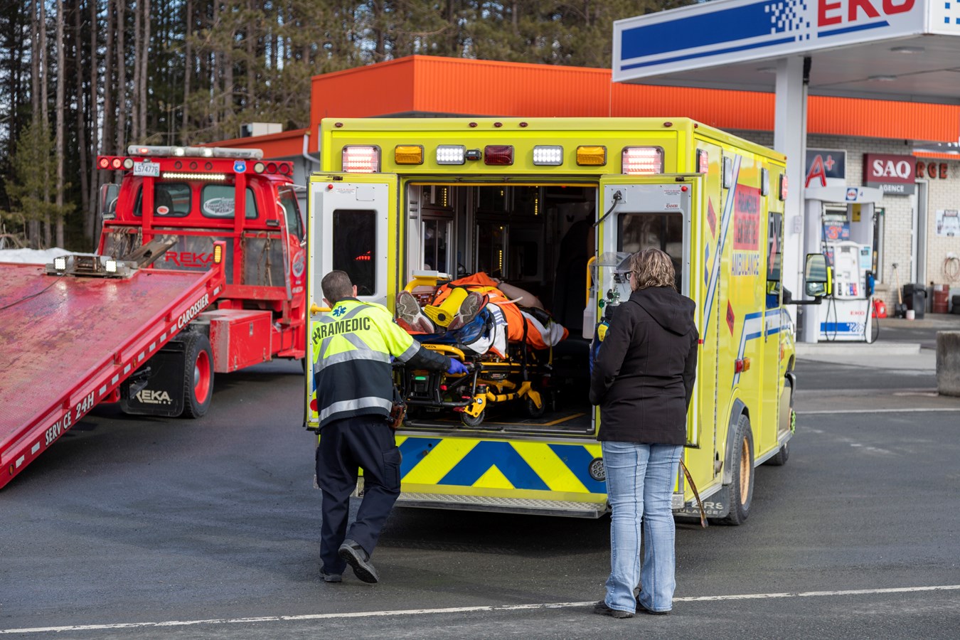 Une collision frontale fait deux blessés à Saint-Côme-Linière