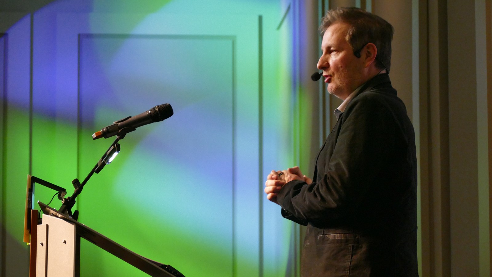 Martin Bouchard lors de sa conférence.