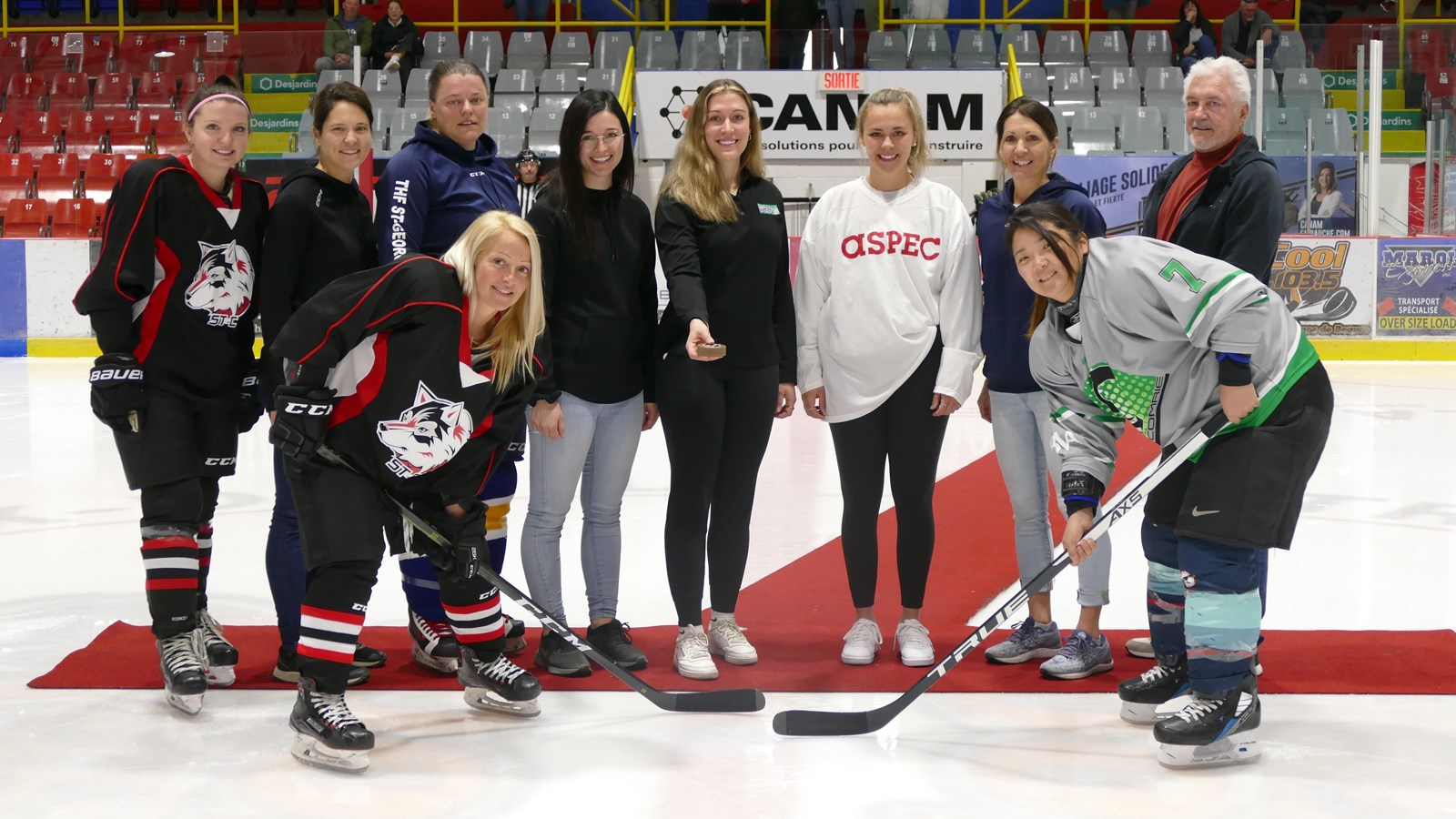 Le Tournoi de hockey féminin est lancé !