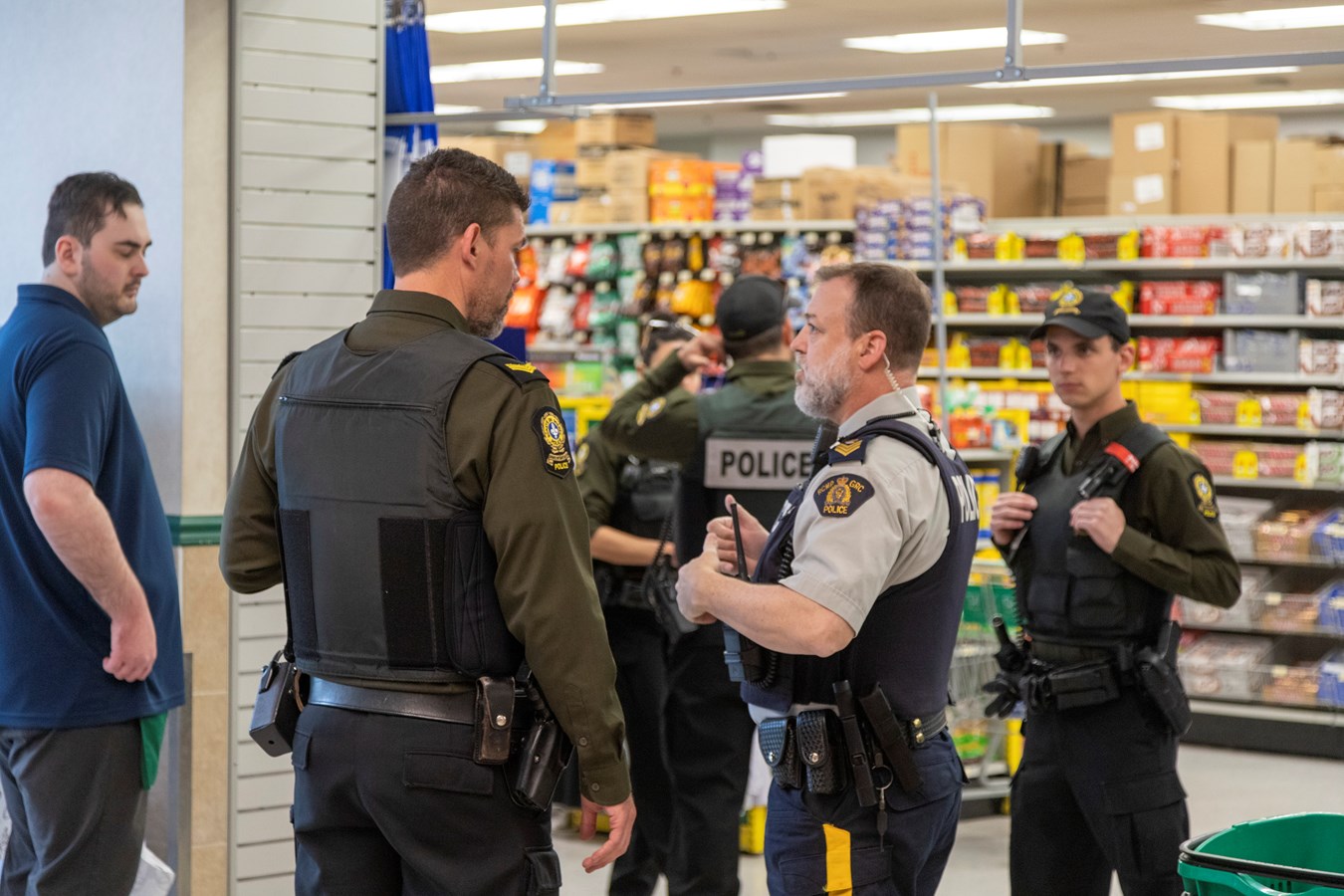 Opération policière au Carrefour: l'intervention est terminée