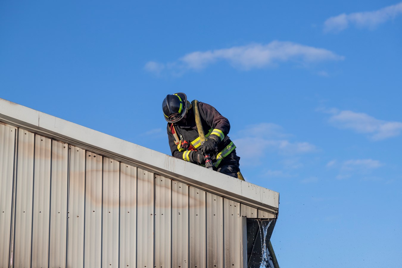 Feu de garage à Saint-Jules