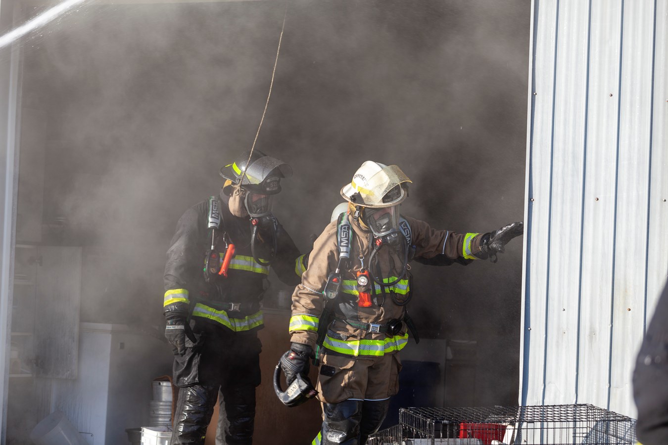 Feu de garage à Saint-Jules