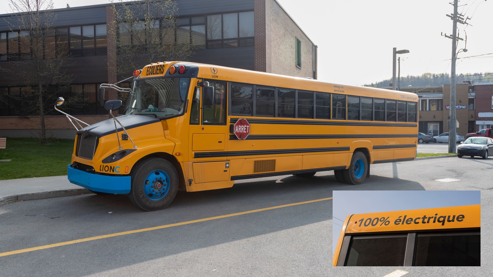 Voici un des autobus scolaires entièrement électriques, celui-ci acquis par Autobus Fecteau de Saint-Victor.