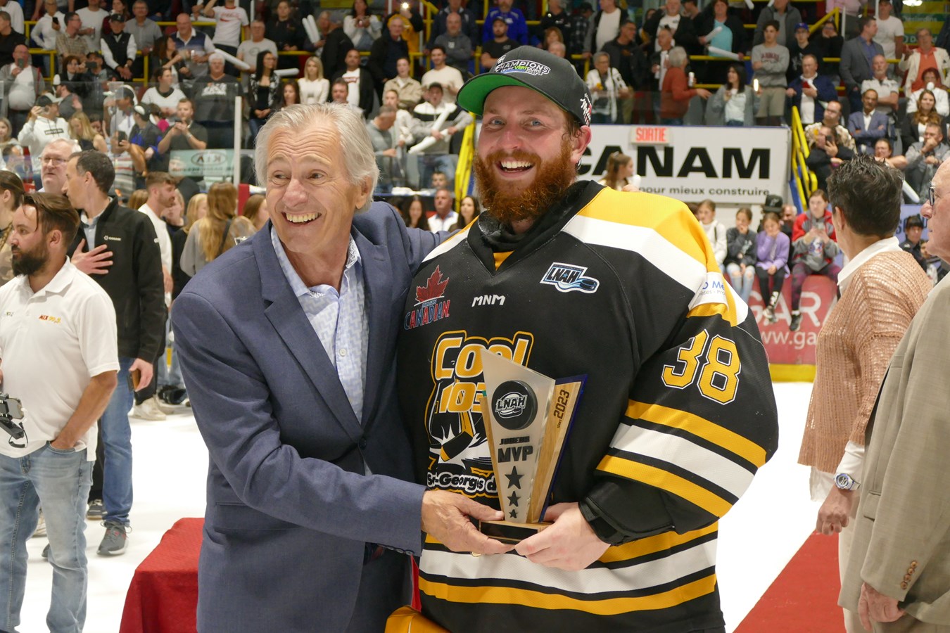 Le Cool FM remporte la Coupe Vertdure face à Thetford