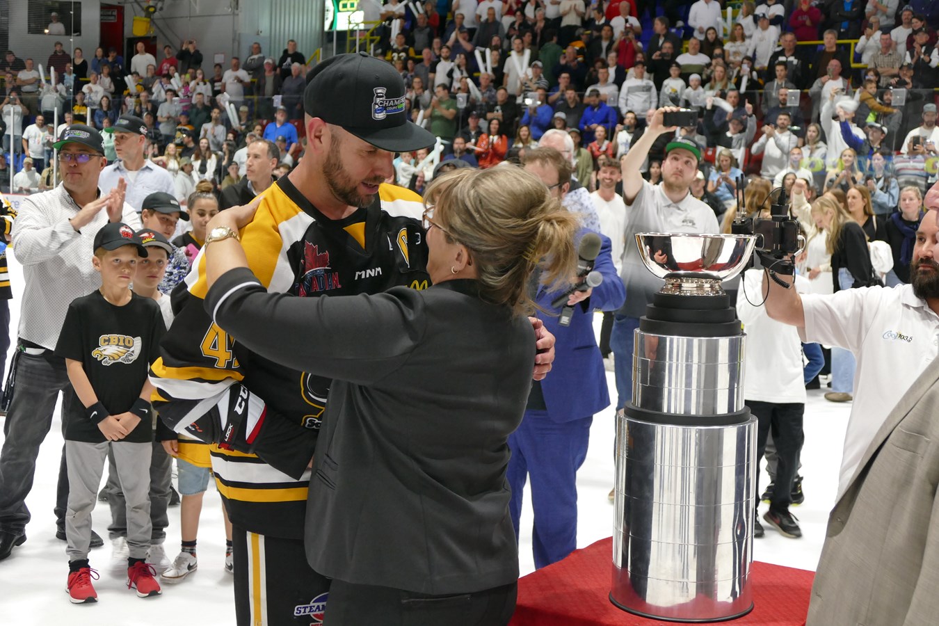 Le Cool FM remporte la Coupe Vertdure face à Thetford