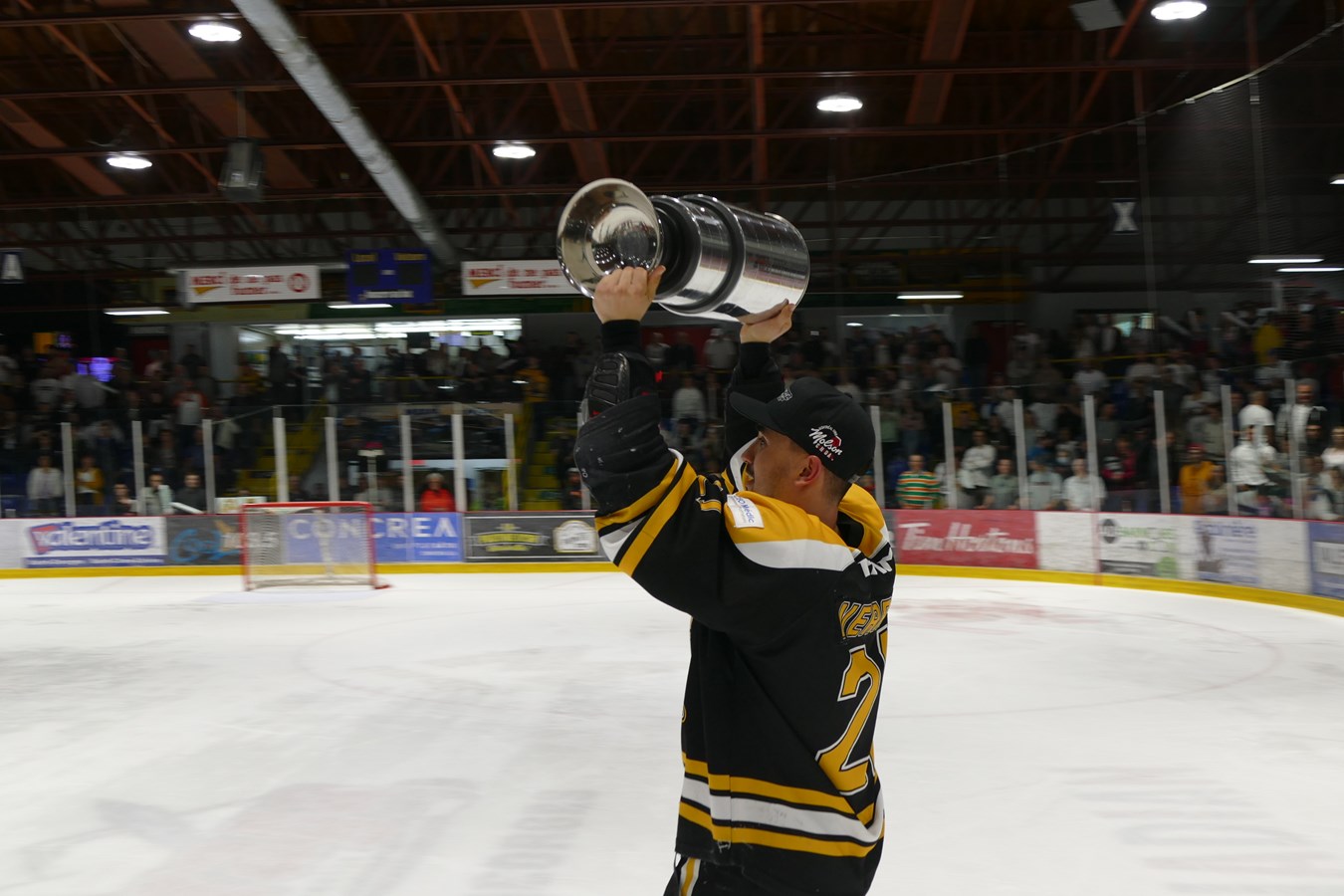Le Cool FM remporte la Coupe Vertdure face à Thetford