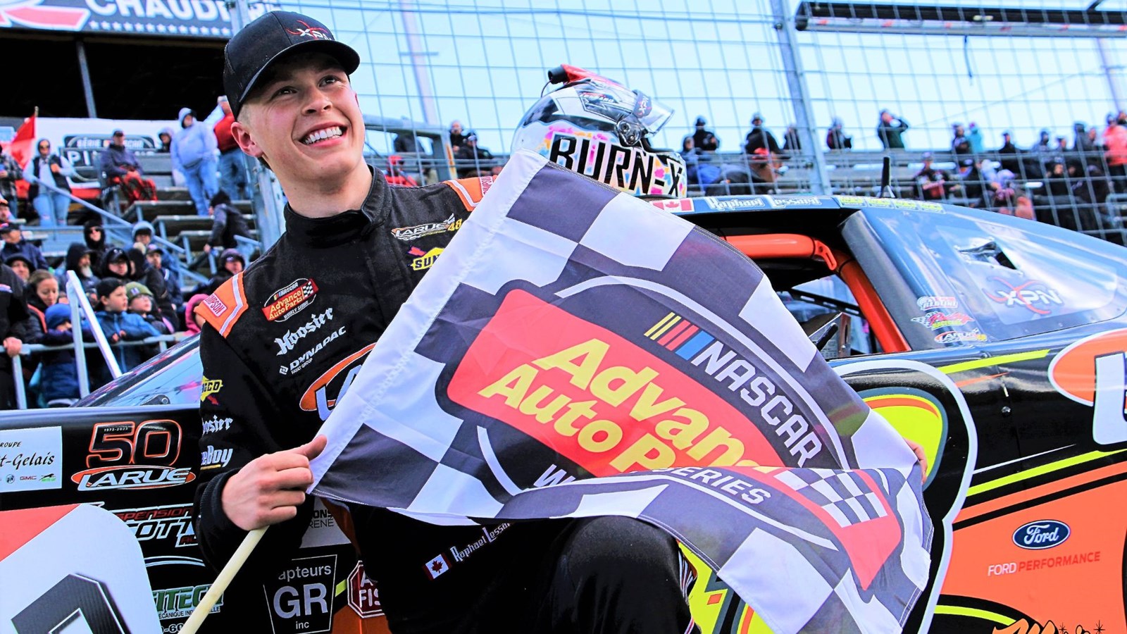Les pilotes Raphaël Lessard et Chloé Grondin à l'honneur à l'Autodrome Chaudière