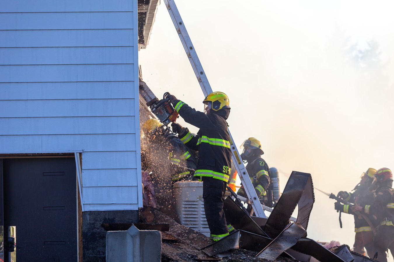 Incendie à Saint-Alfred: photos et détails supplémentaires