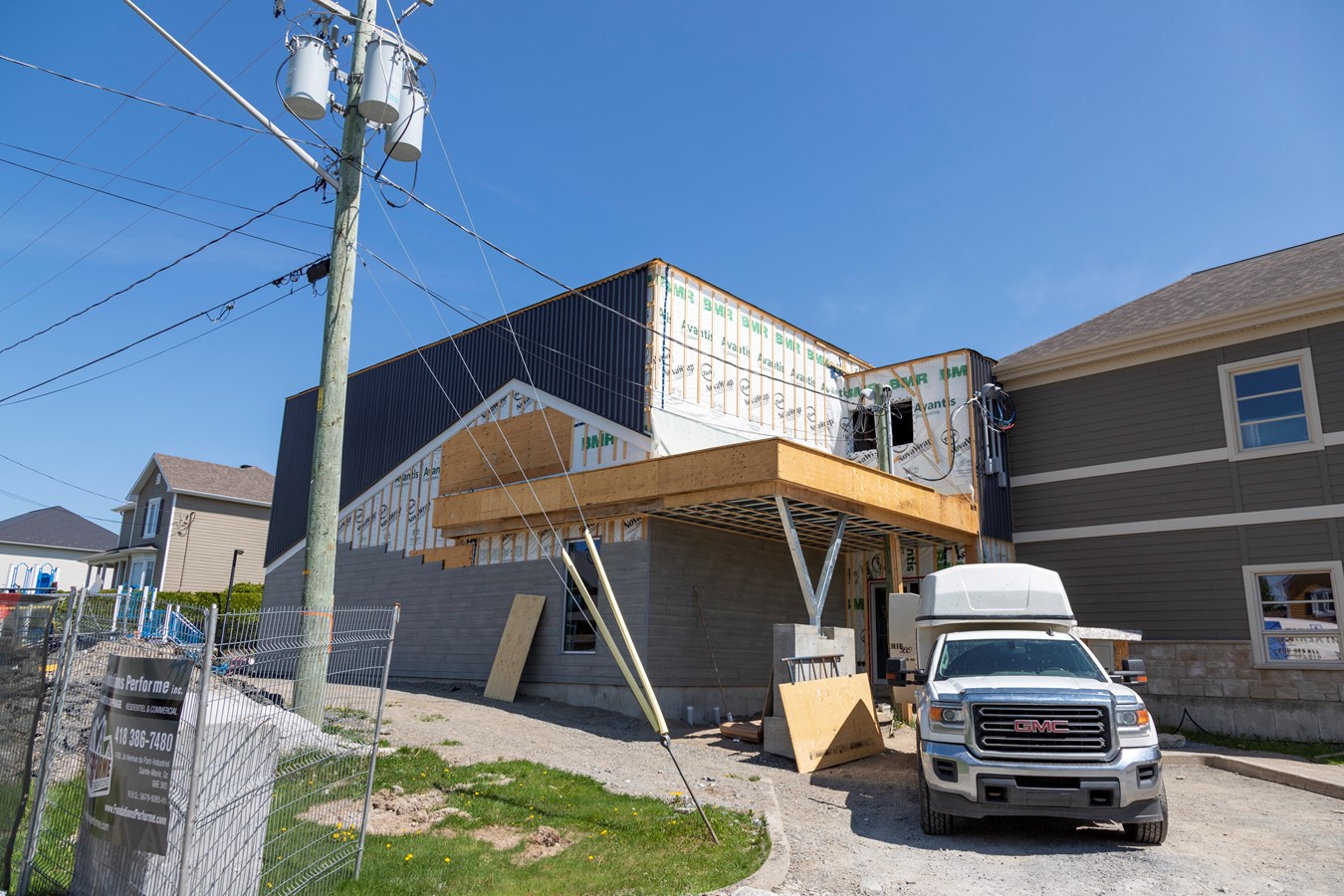 Le nouveau gymnase est en construction depuis le mois de février.