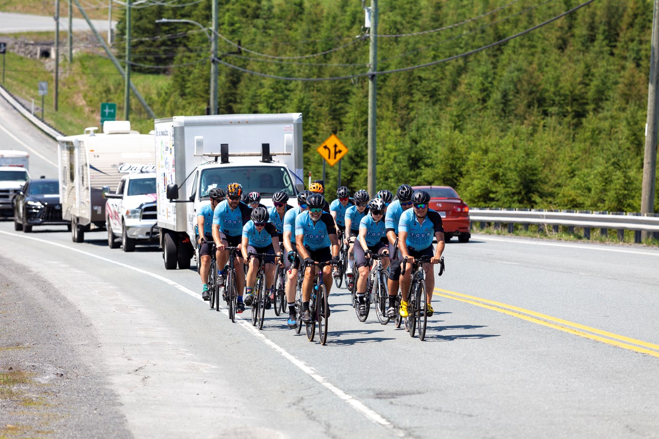 Le Tour cycliste des policiers de Laval de passage en Beauce