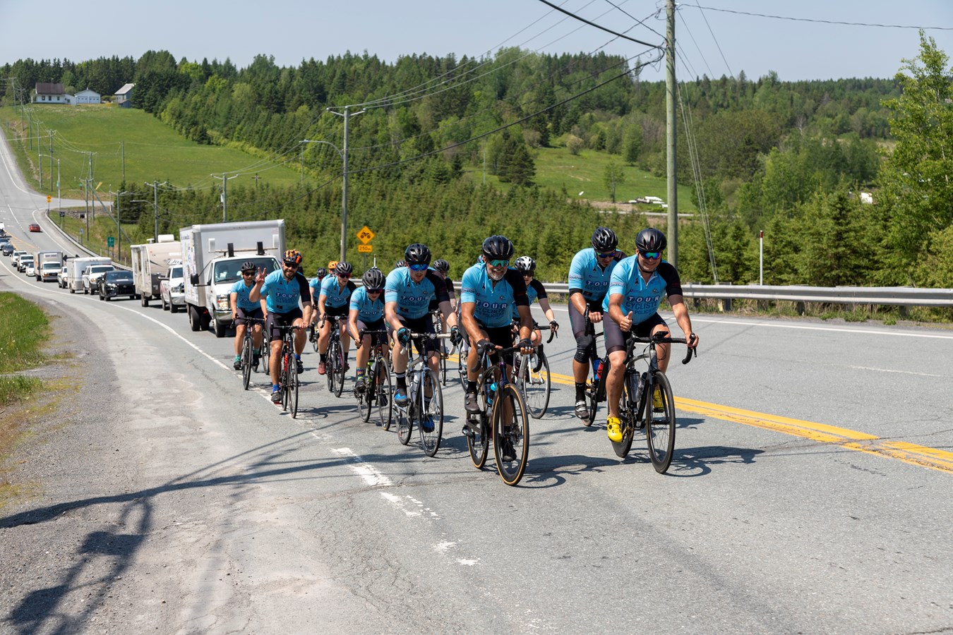 Le Tour cycliste des policiers de Laval de passage en Beauce