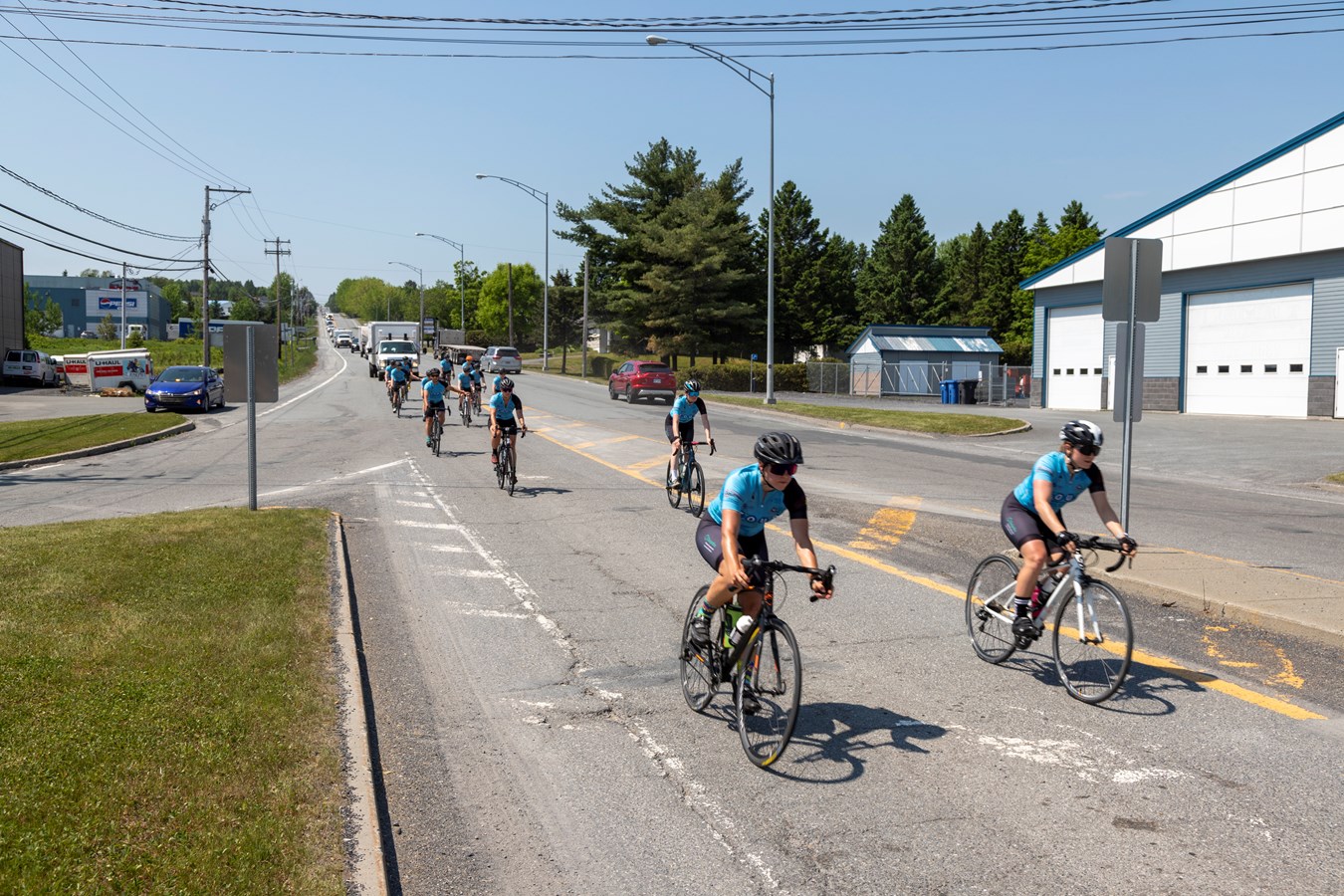 Le Tour cycliste des policiers de Laval de passage en Beauce