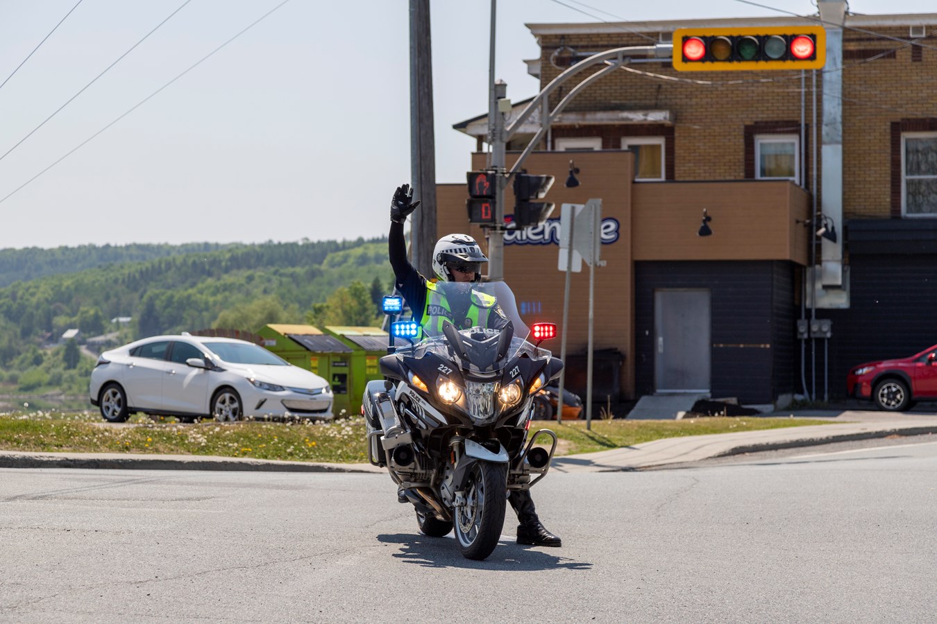 Le Tour cycliste des policiers de Laval de passage en Beauce