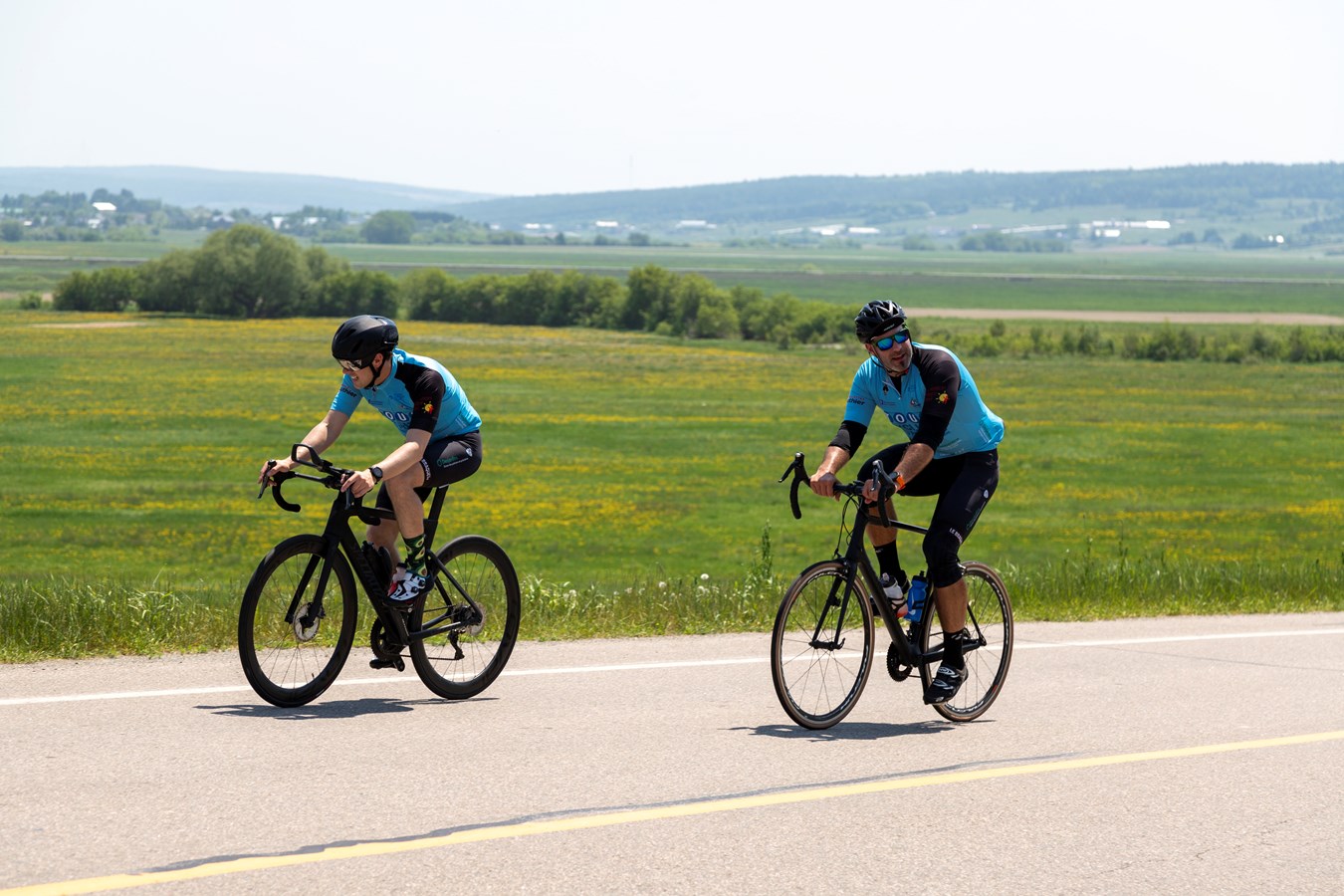 Le Tour cycliste des policiers de Laval de passage en Beauce