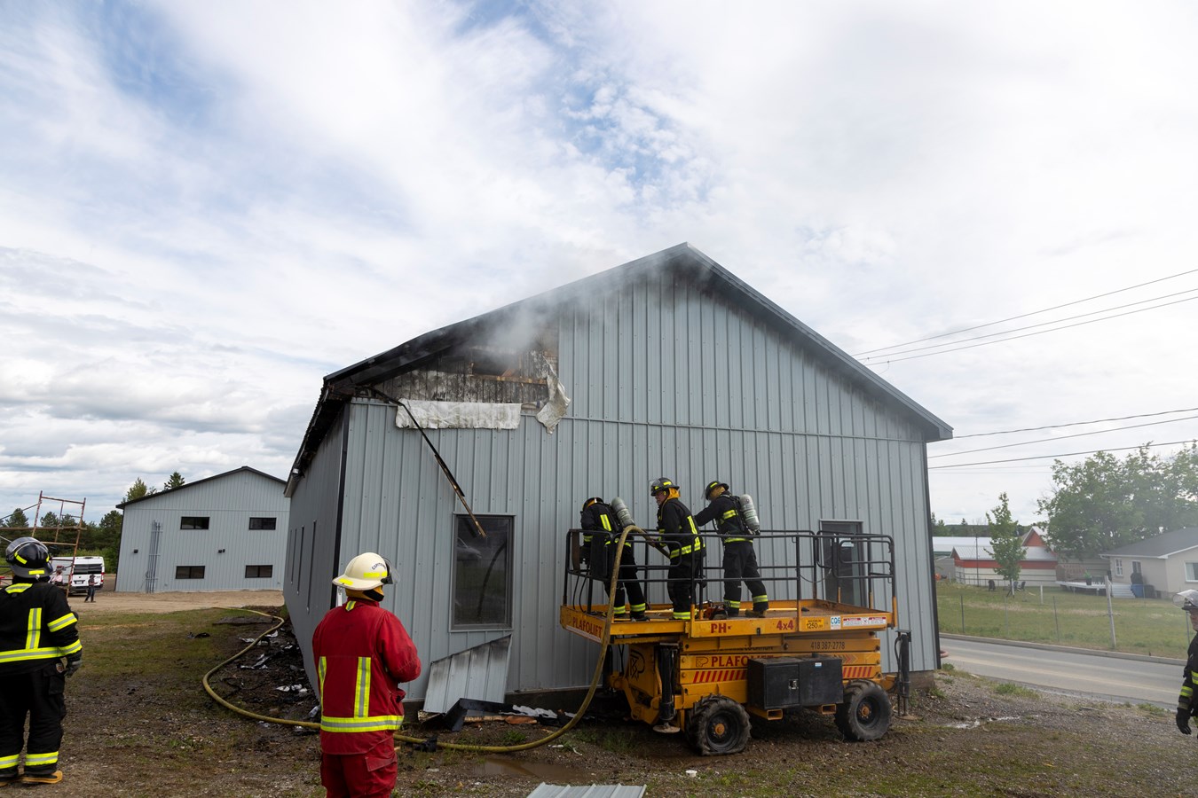 Saint-Frédéric: incendie dans un garage en construction