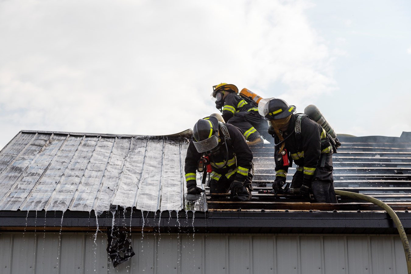 Saint-Frédéric: incendie dans un garage en construction