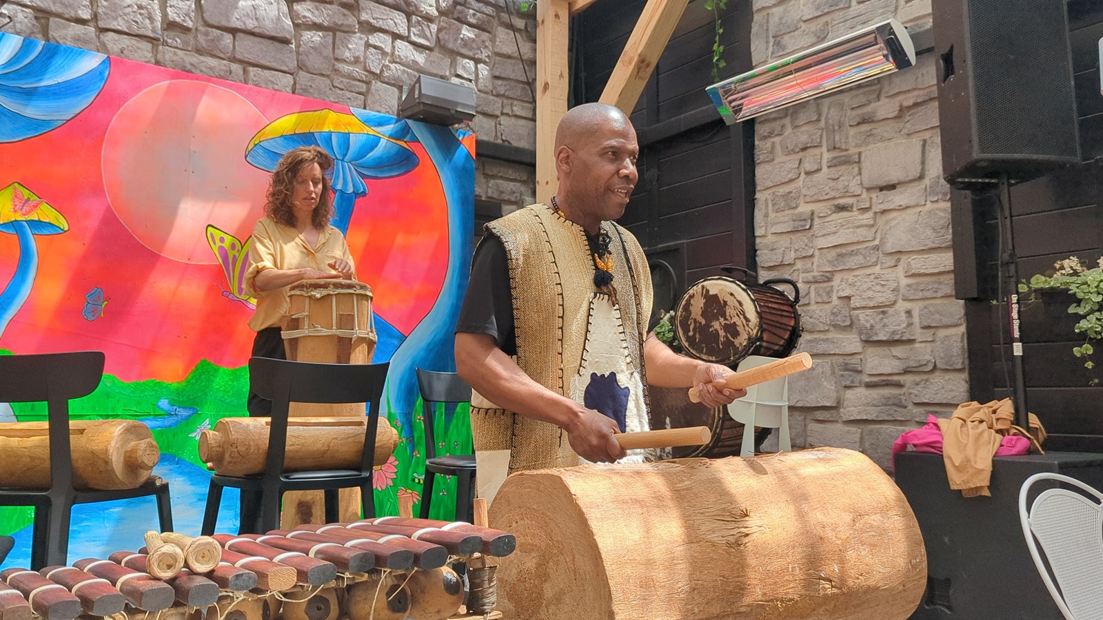 Atelier de musique camerounaise - Samedi matin à la brasserie Murtha