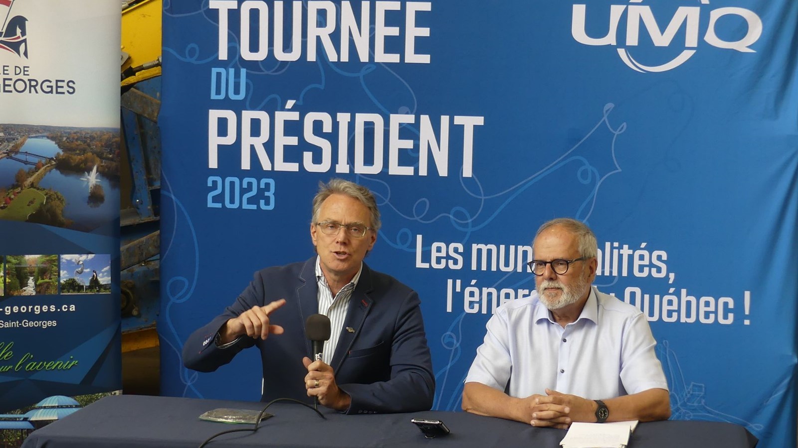 Le président de l’UMQ et maire de Varennes, Martin Damphousse, était à Saint-Georges, où il a été reçu par son homologue beauceron, Claude Morin.