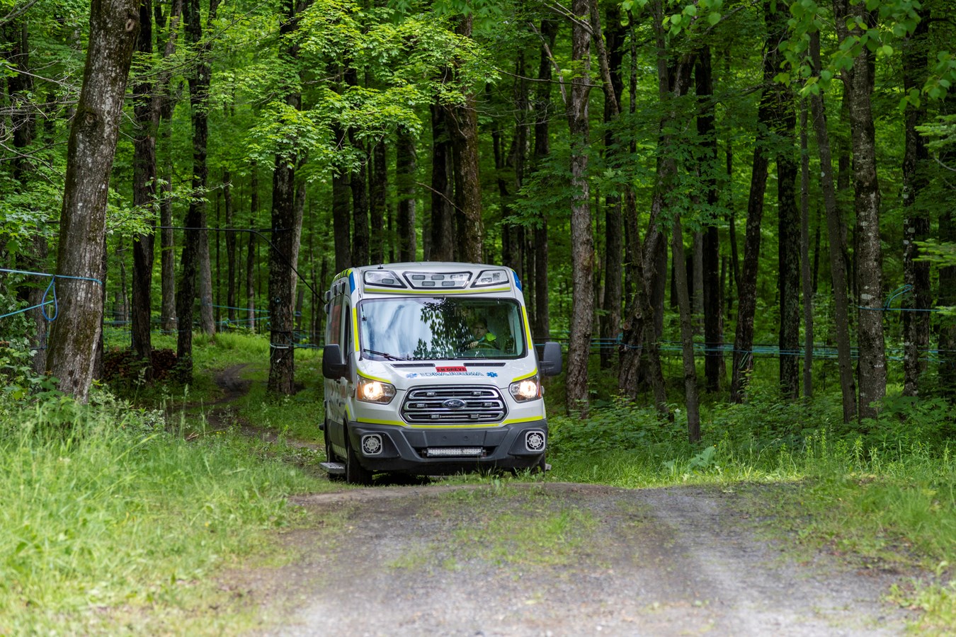 Un quadragénaire se blesse en forêt
