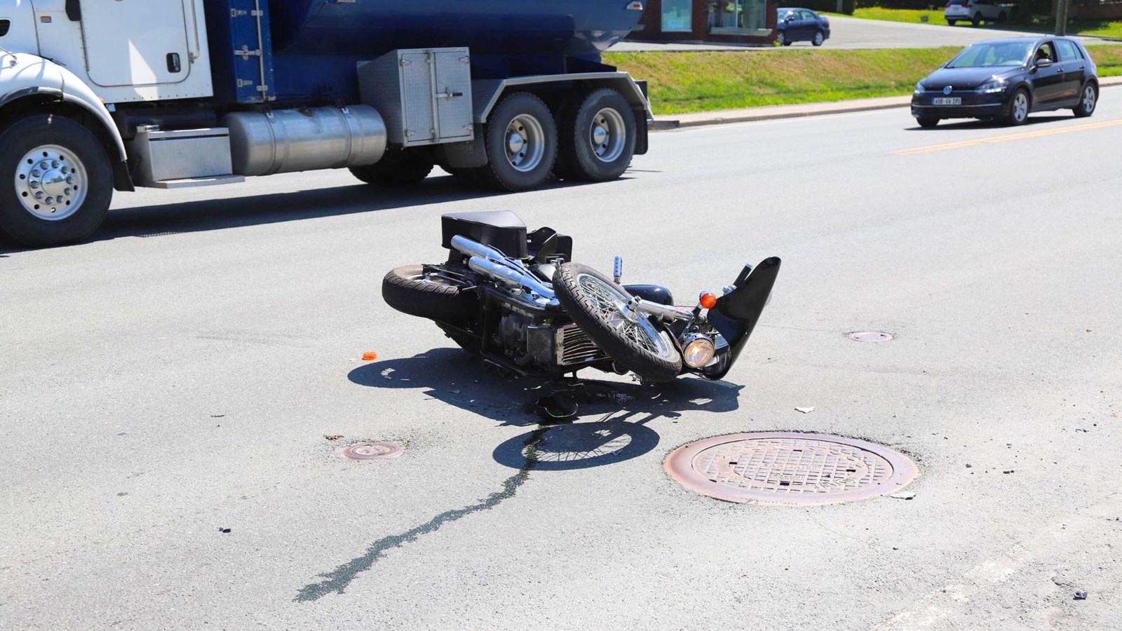 Accident sur le Boulevard Lacroix: un motocycliste blessé légèrement