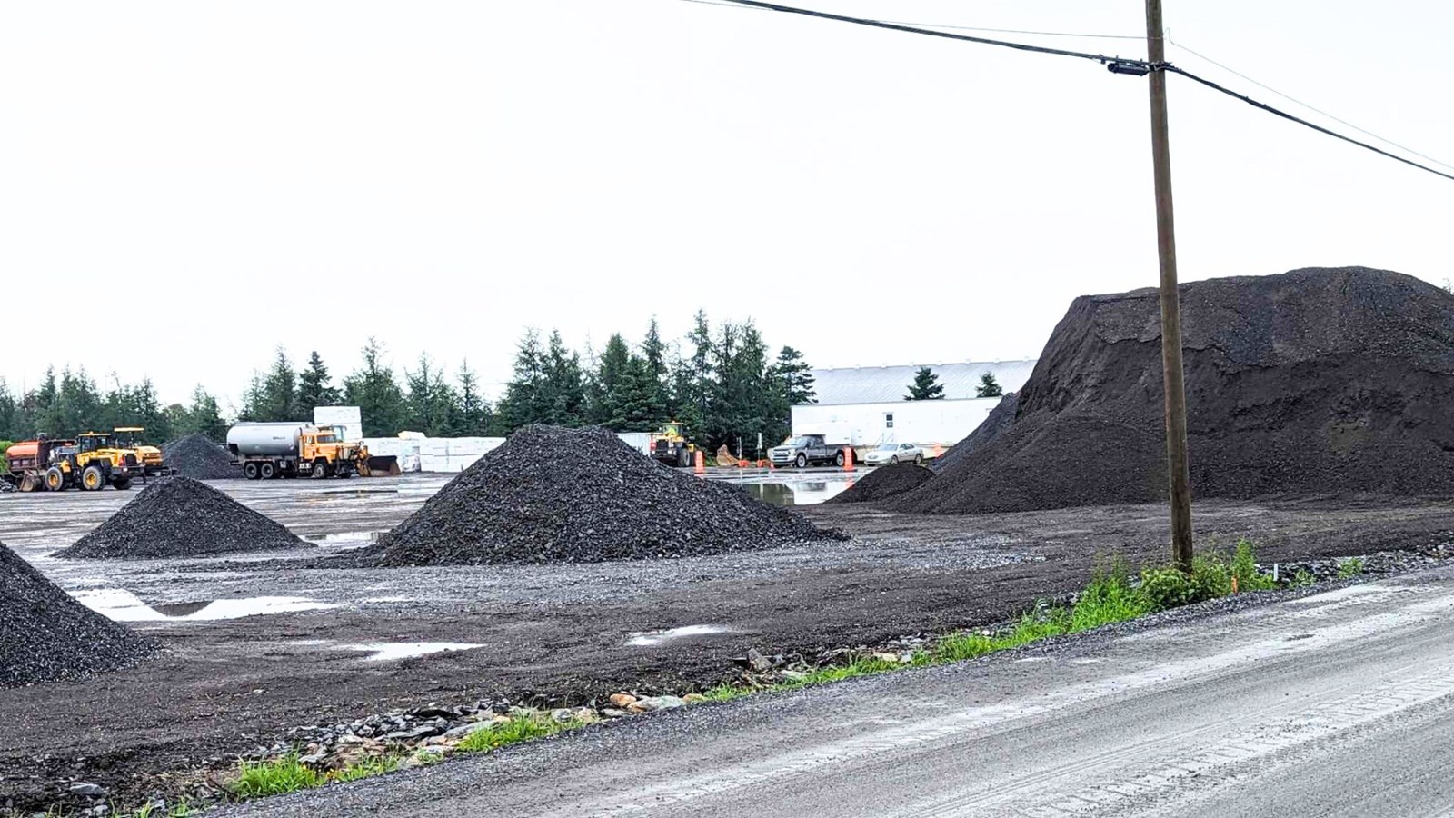 Asphaltage de la route 108 à Saint-Évariste: les travaux progressent