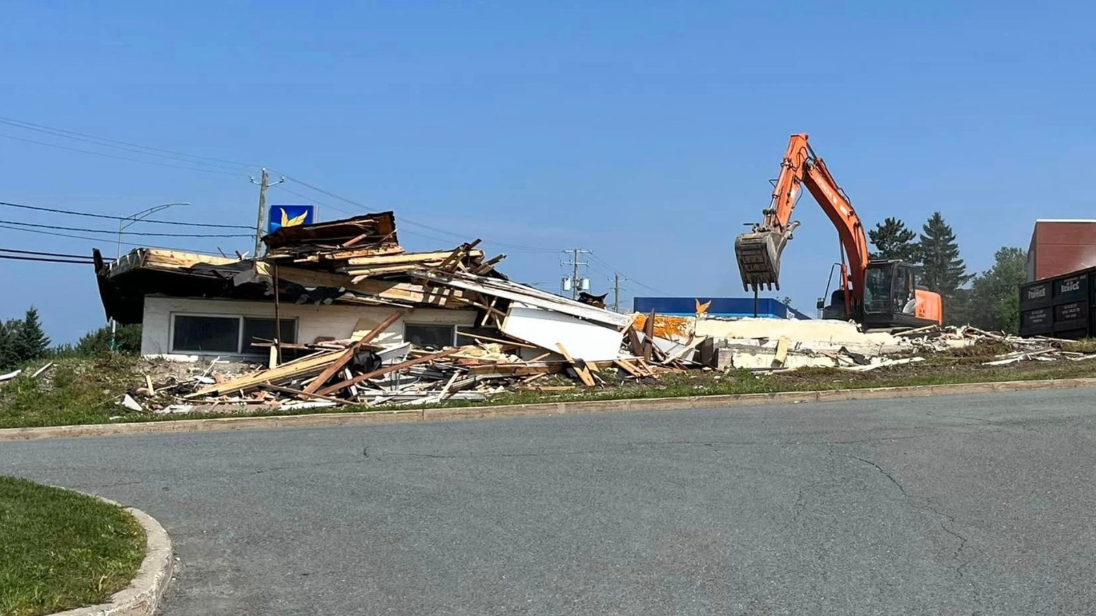 Démolition sur le boulevard Lacroix