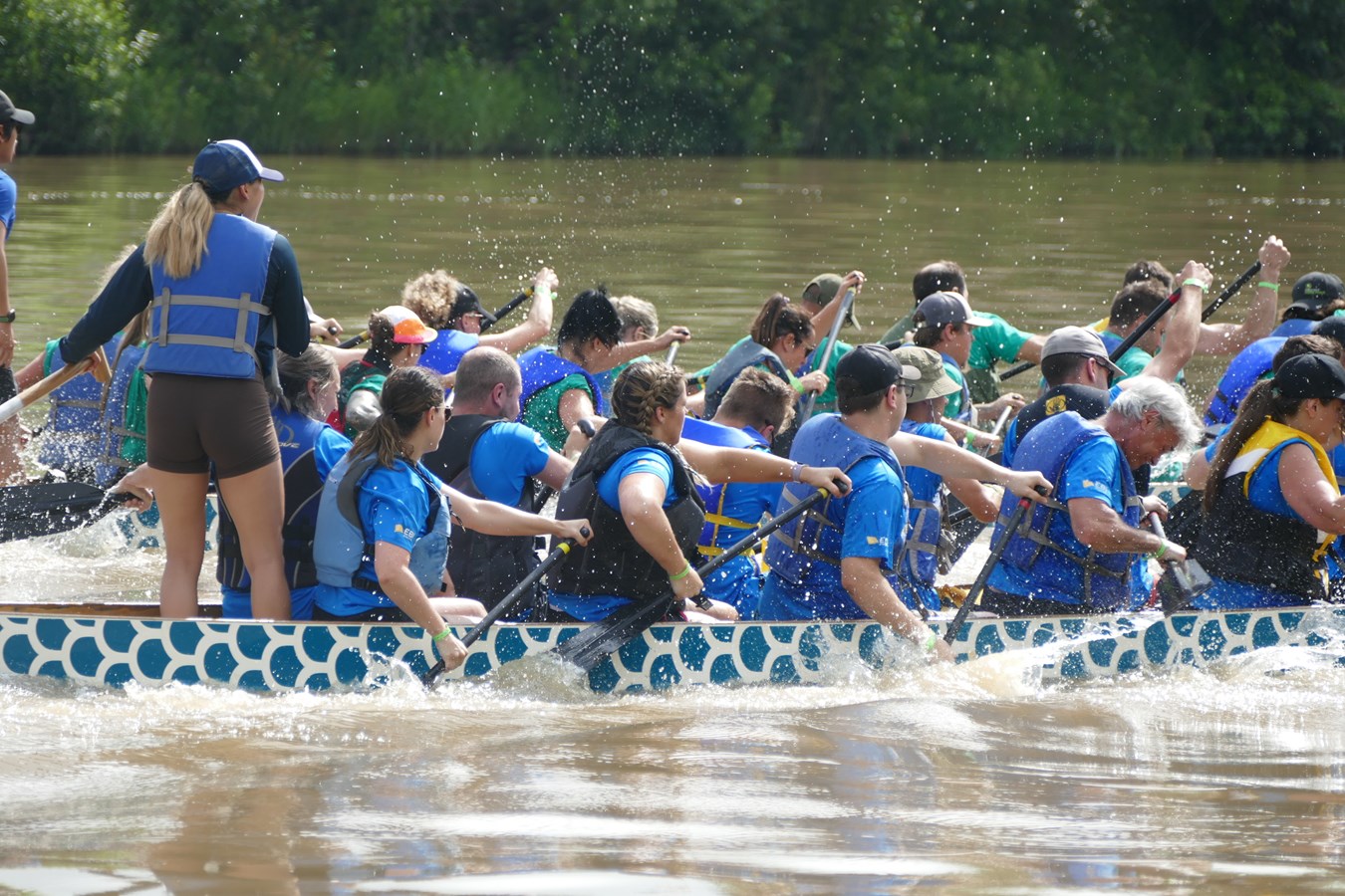 Course de bateaux-dragons: retour en photo sur les finales