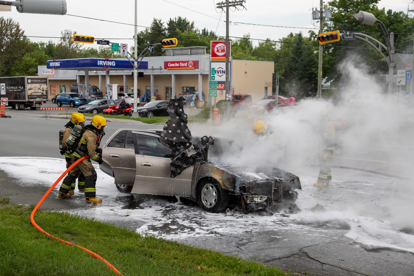 Un incendie de véhicule à Sainte-Marie