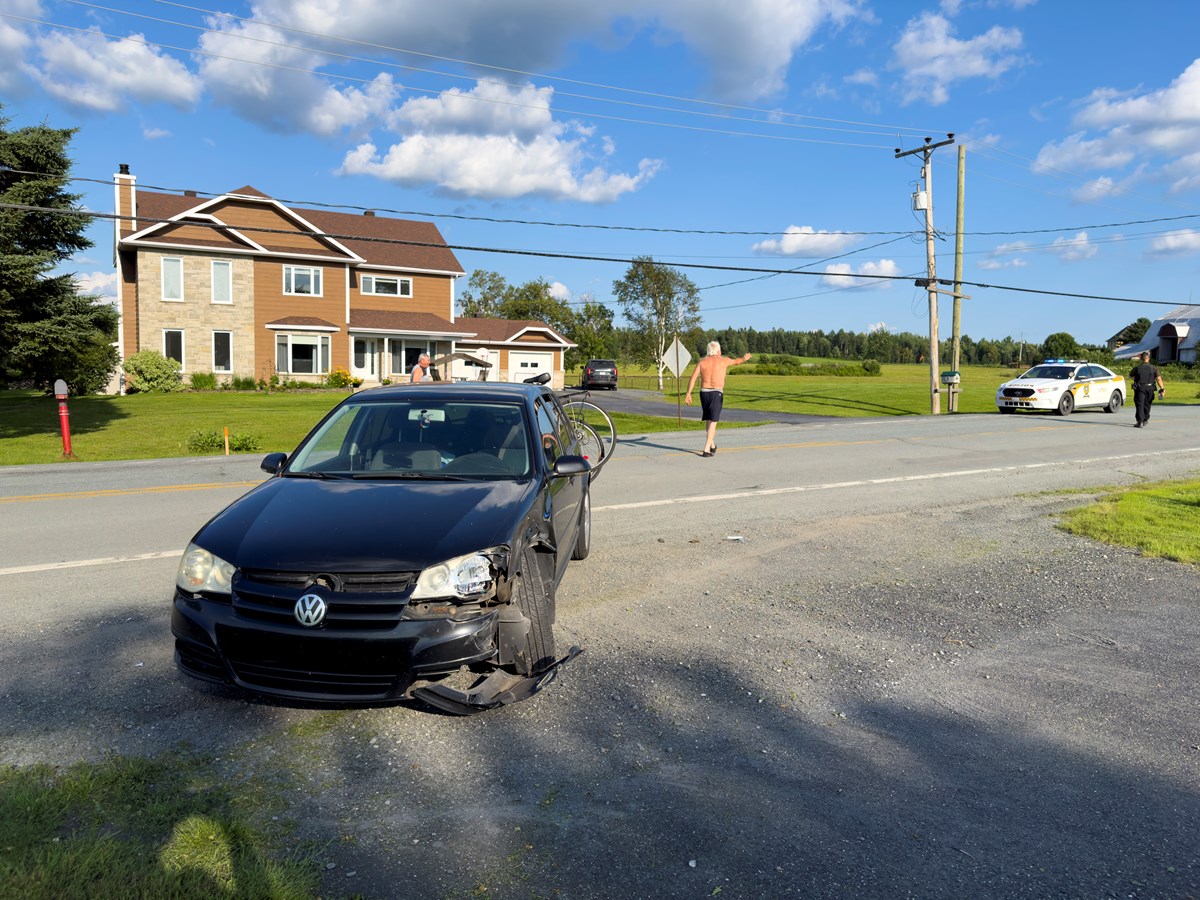 Accident impliquant deux véhicules à Saint-Éphrem