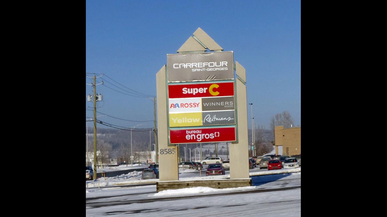 Le magasin Rossy