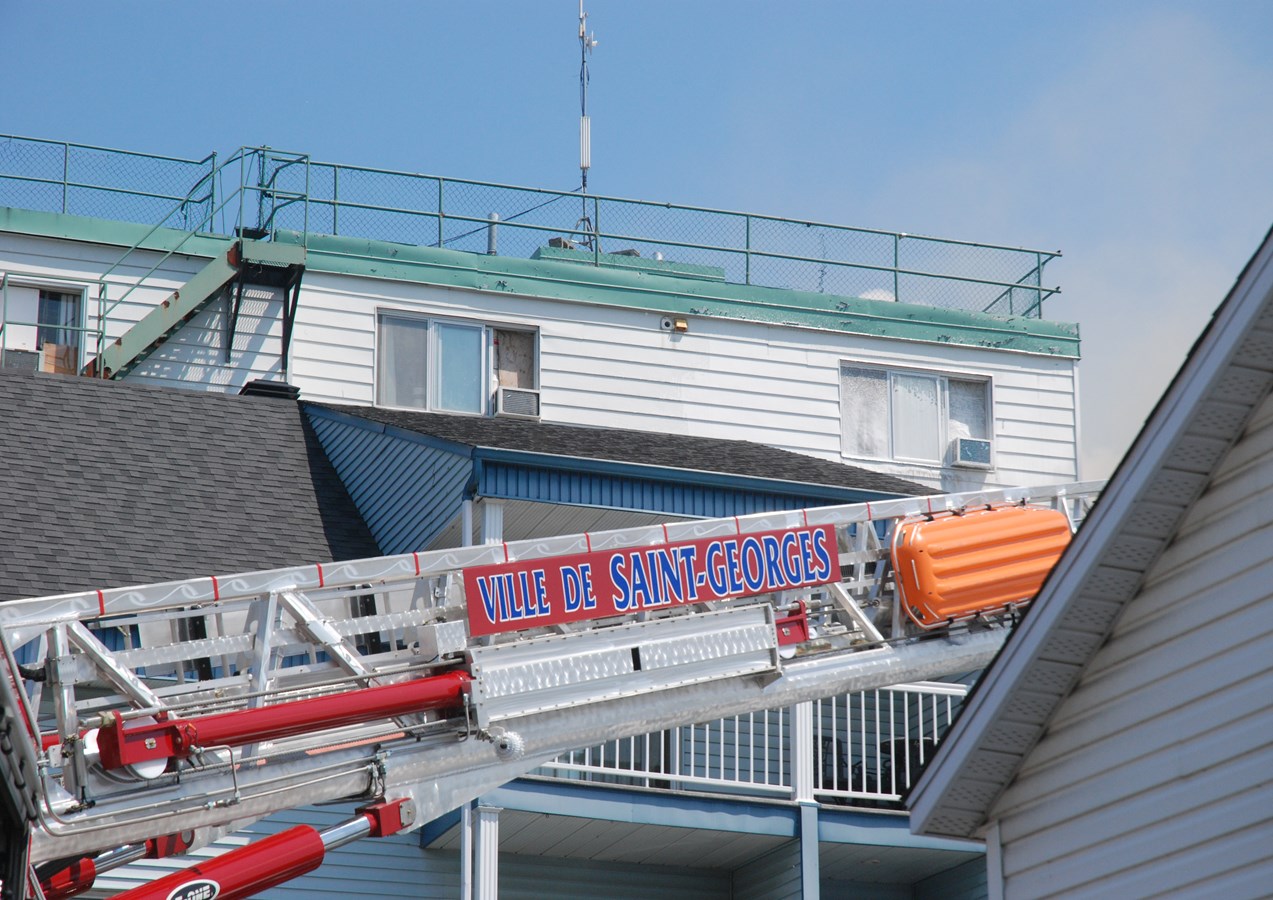 Incendie à Saint-Georges: une quinzaine de personnes sans logement
