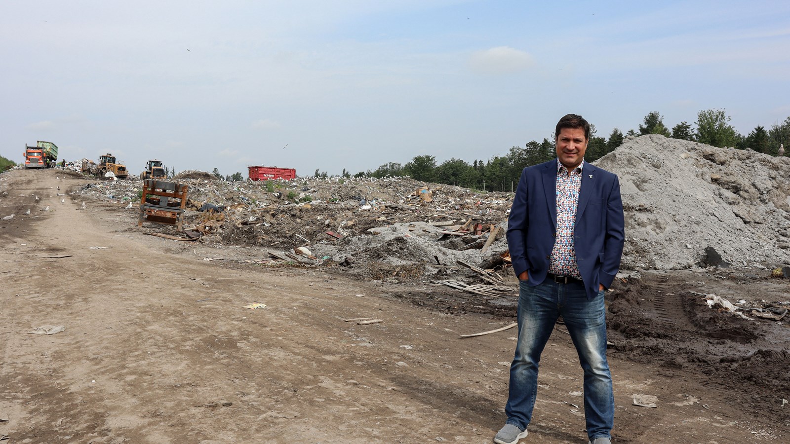 Marc-Alexandre Brousseau devant un LET