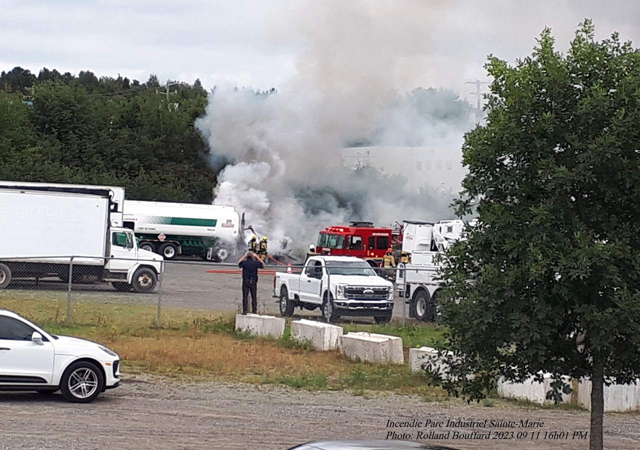 Des feux de véhicules à Sainte-Marie et Saint-Georges