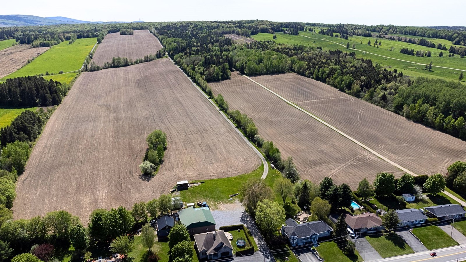La zone agricole perd 12 terrains de football par jour depuis 25 ans