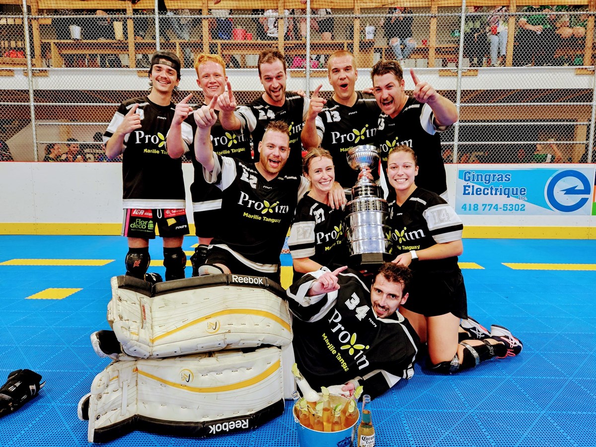 Dek hockey: une fin de saison historique à Saint-Georges