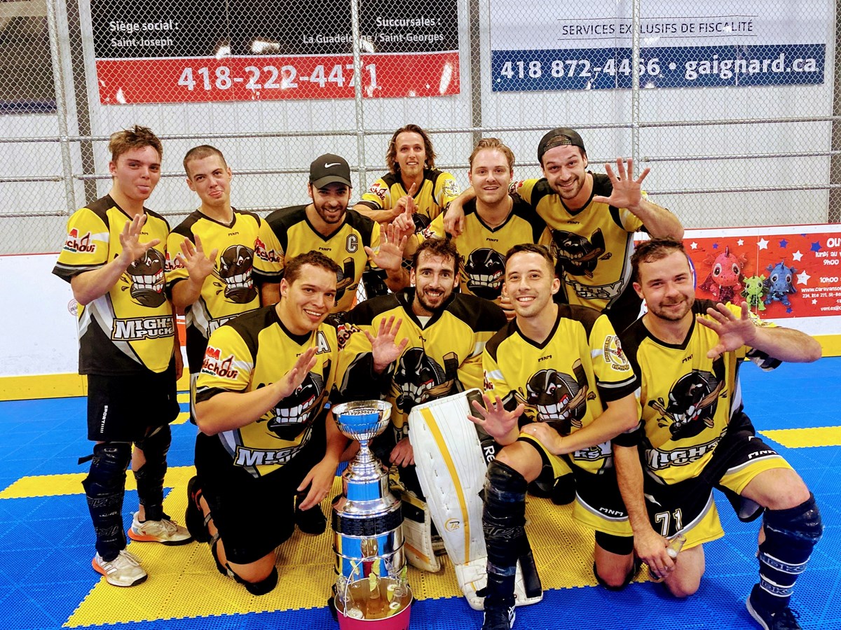 Dek hockey: une fin de saison historique à Saint-Georges