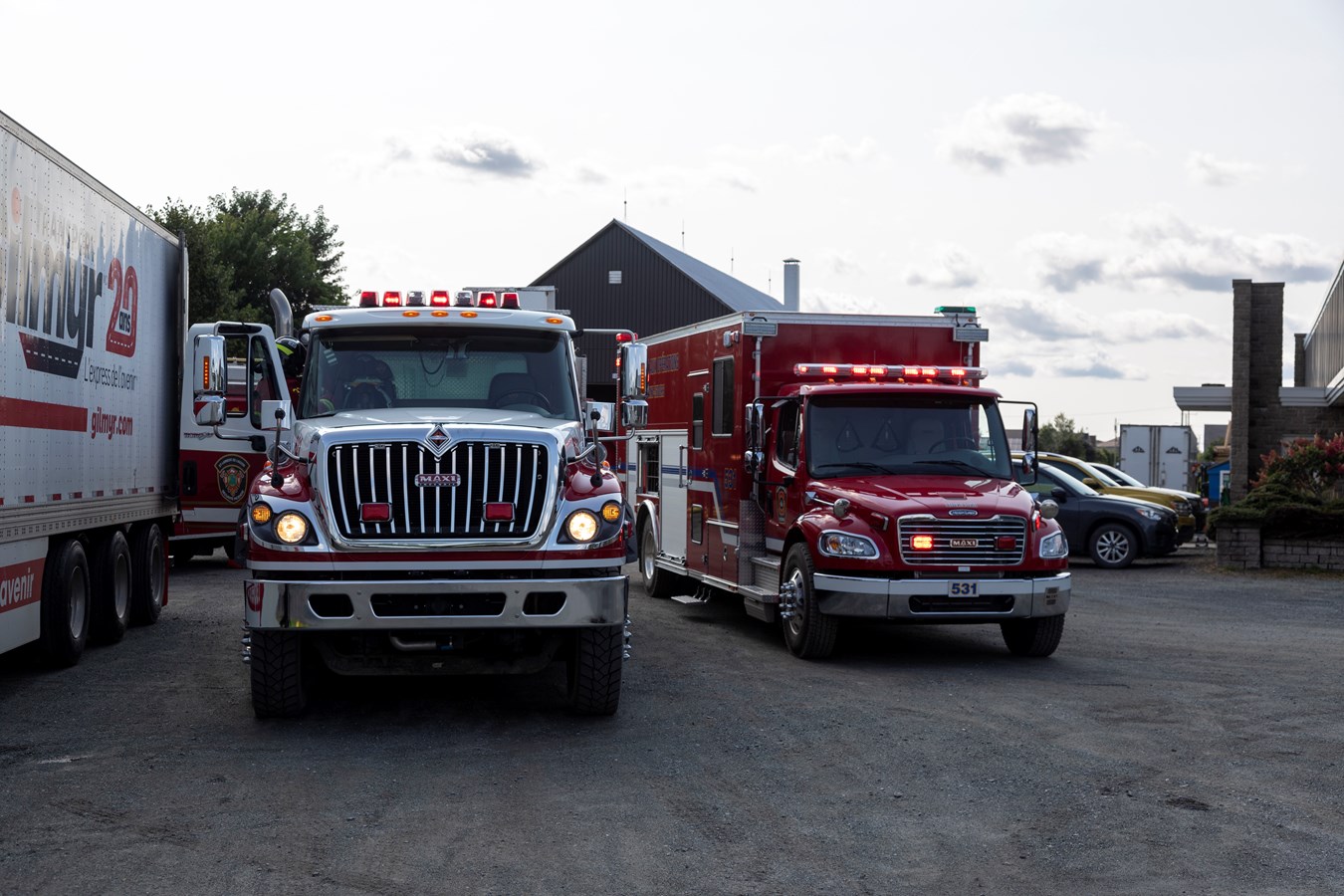 Un incendie industriel à Saint-Isidore