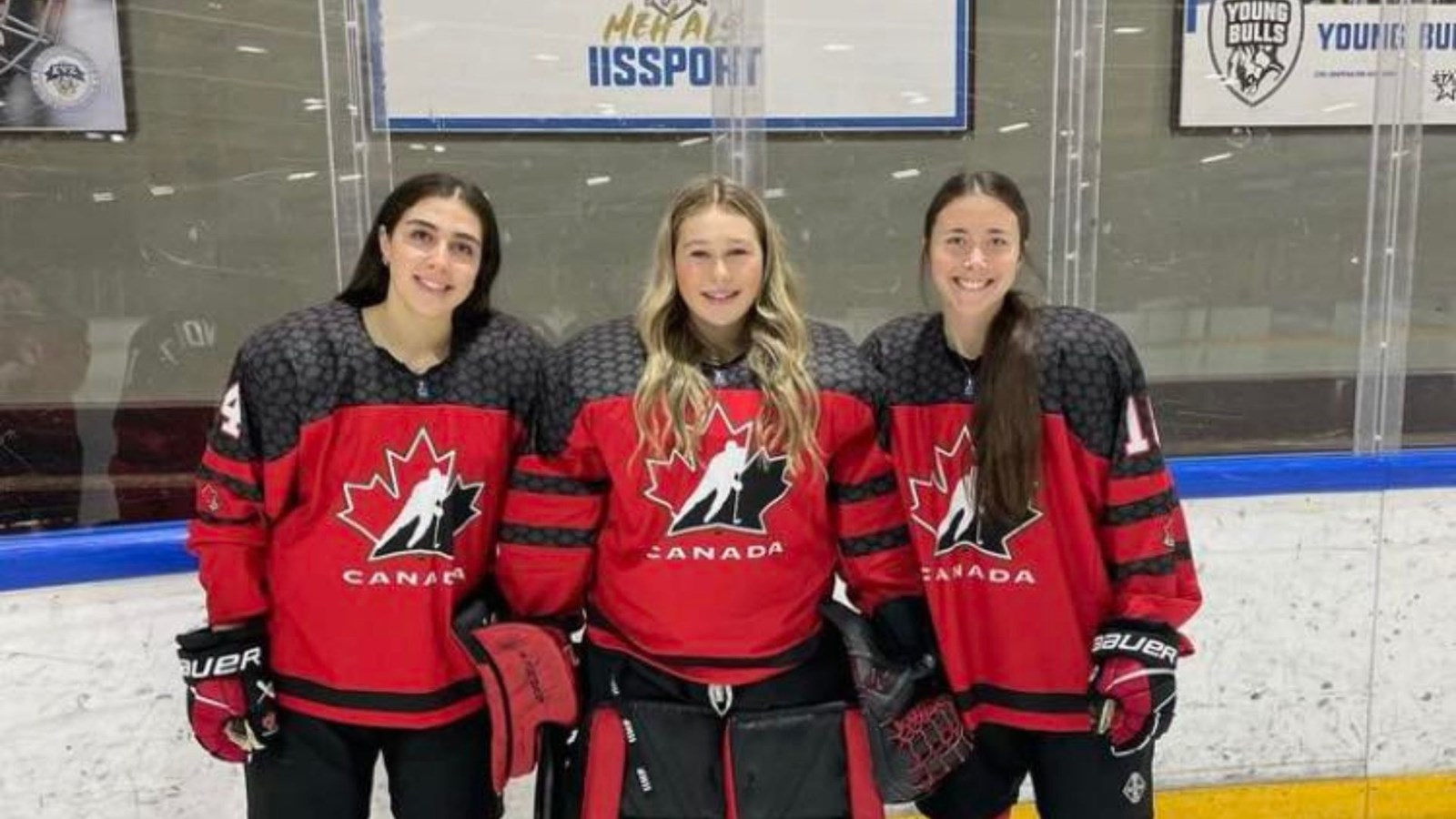 Sienna D’Alessandro, Marilou Grenier et Rosalie Breton représentent le Québec