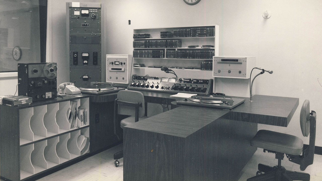Le poste de radio CKRB 1460