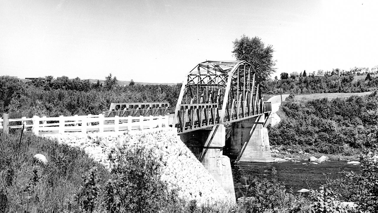 Les anciens ponts de fer de Saint-Georges
