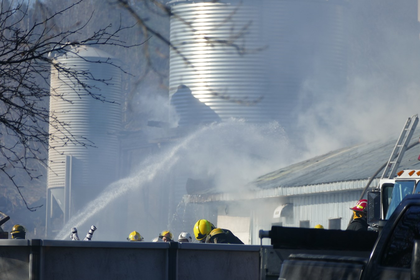 Sainte-Clothilde-de-Beauce : un bâtiment agricole détruit par un incendie