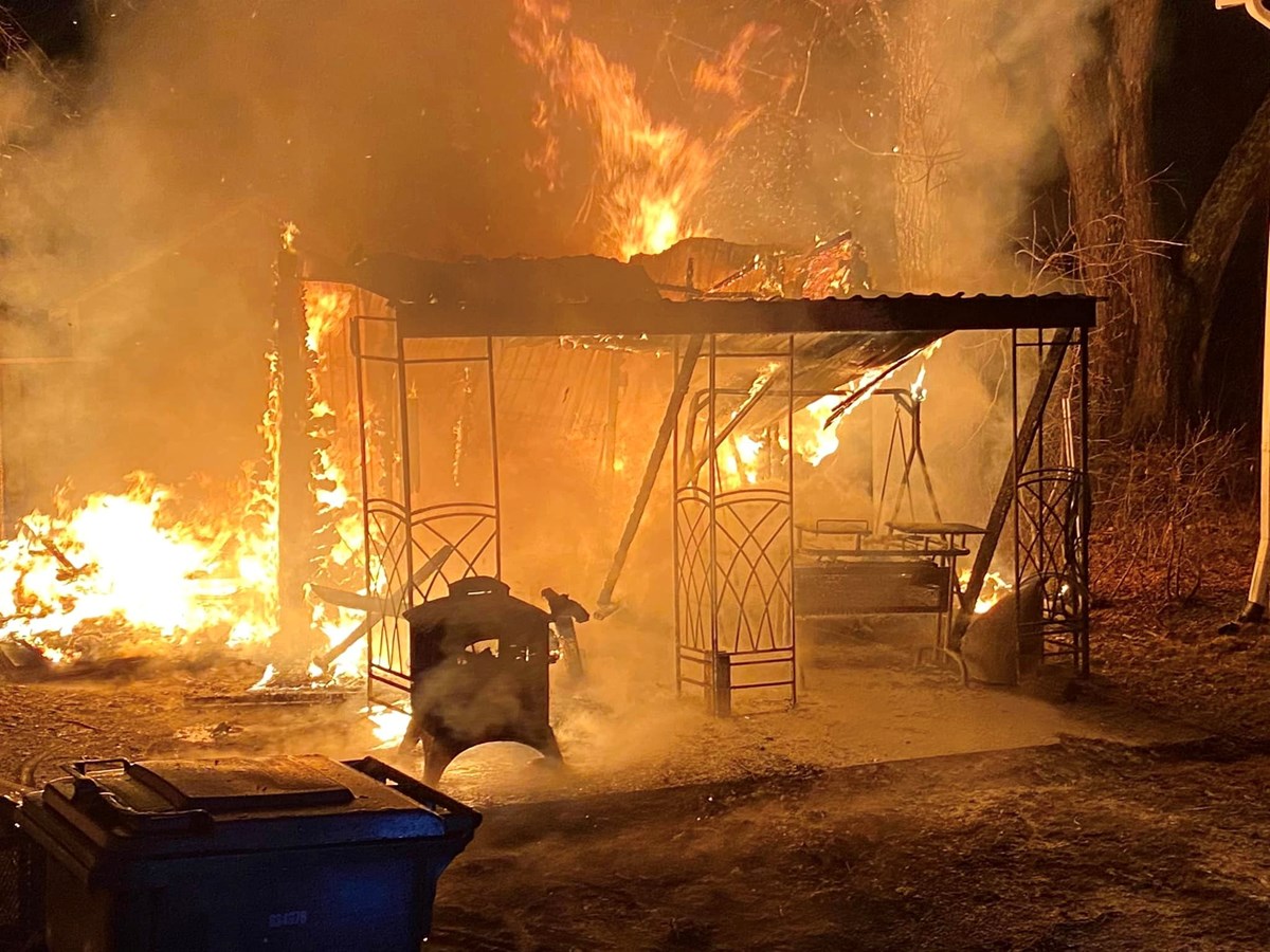 Deux feux suspects allumés cette nuit à Saint-Georges