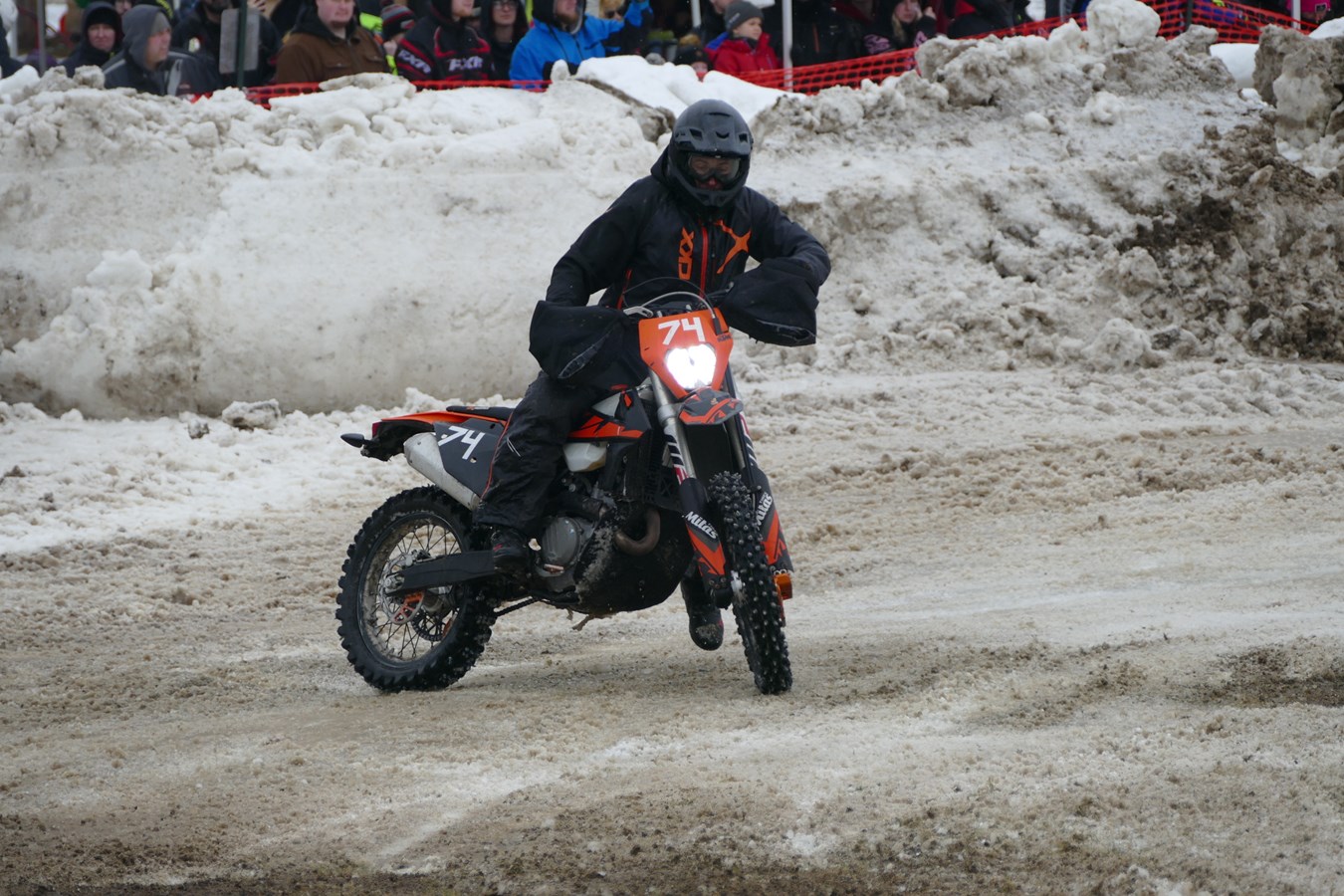 Les pilotes investissent la montagne de Vallée-Jonction