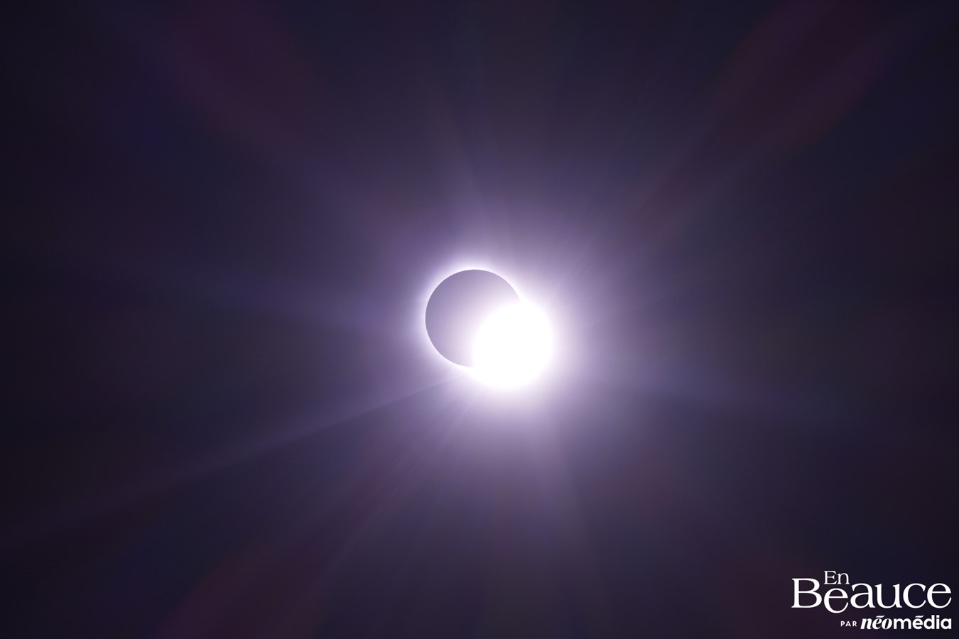 L'éclipse solaire totale à travers la lentille de nos journalistes