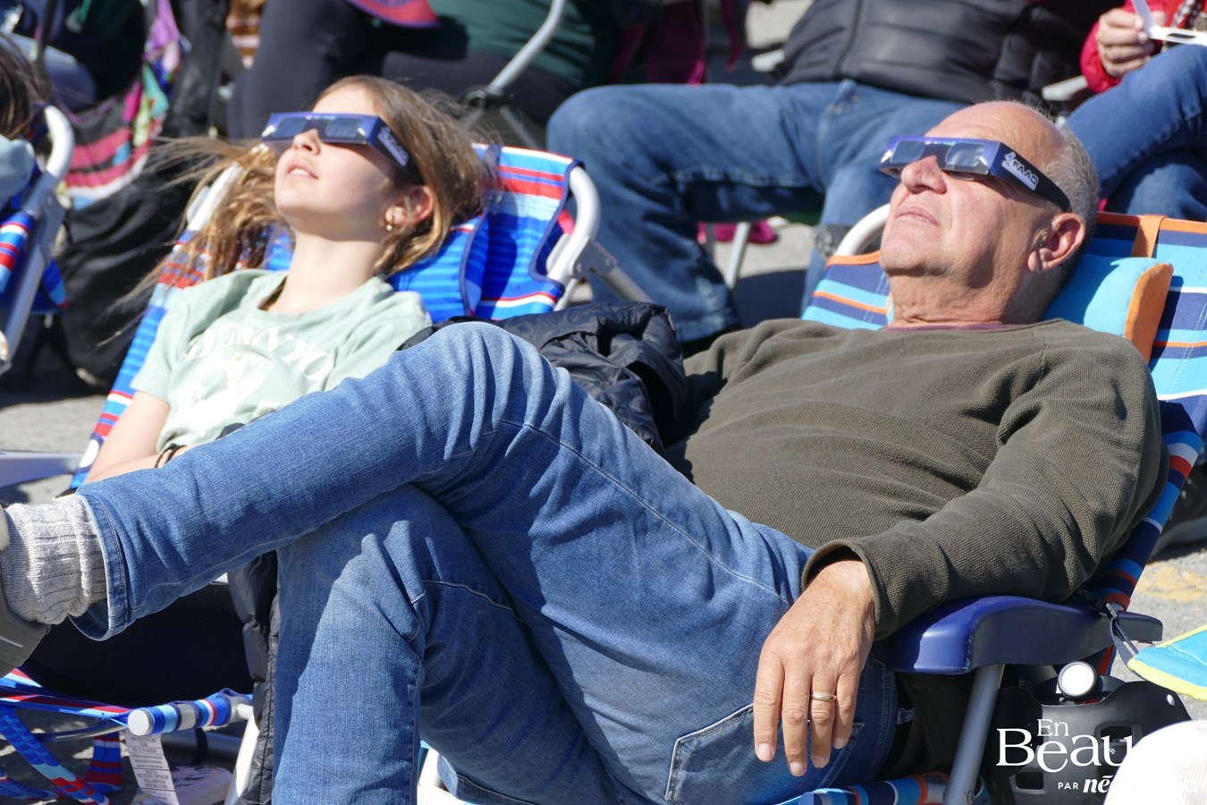 L'éclipse solaire totale à travers la lentille de nos journalistes